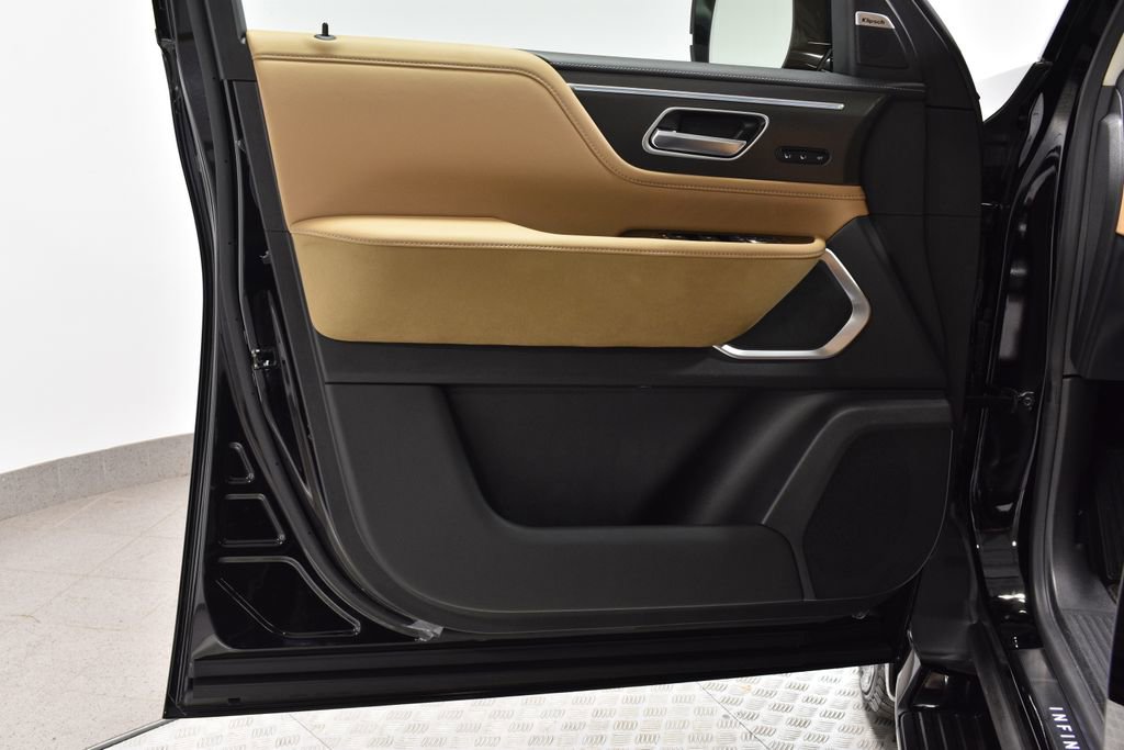 New 2026 INFINITI QX80 Luxe w/ Cargo Package image 11