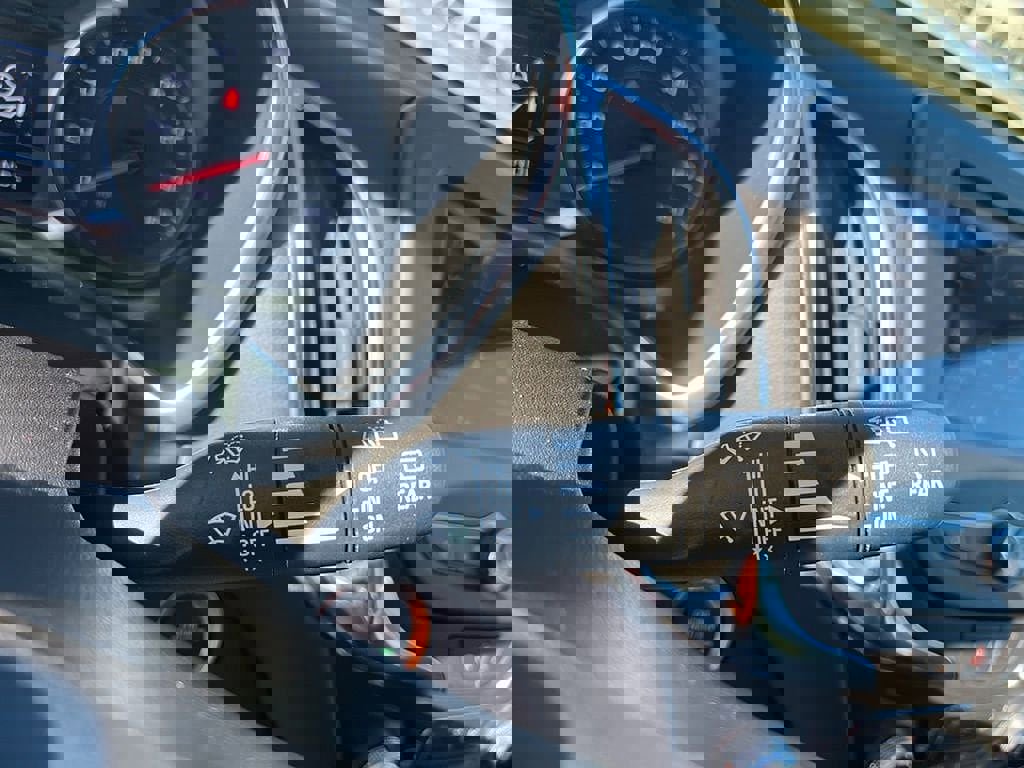 Used 2023 Chevrolet Equinox LT image 33