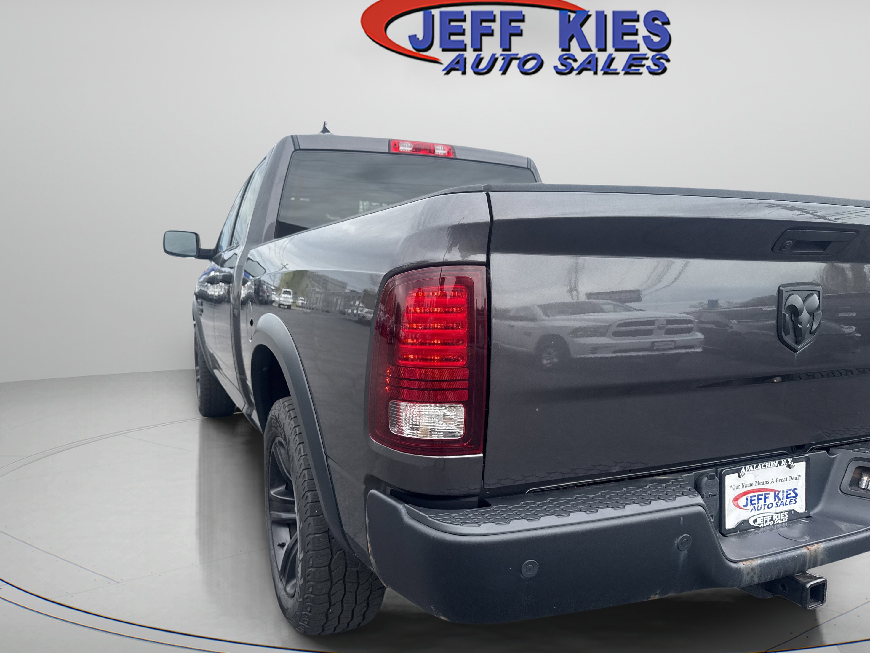 Used 2022 RAM 1500 Classic Warlock w/ Electronics Group AWD/4WD image 7