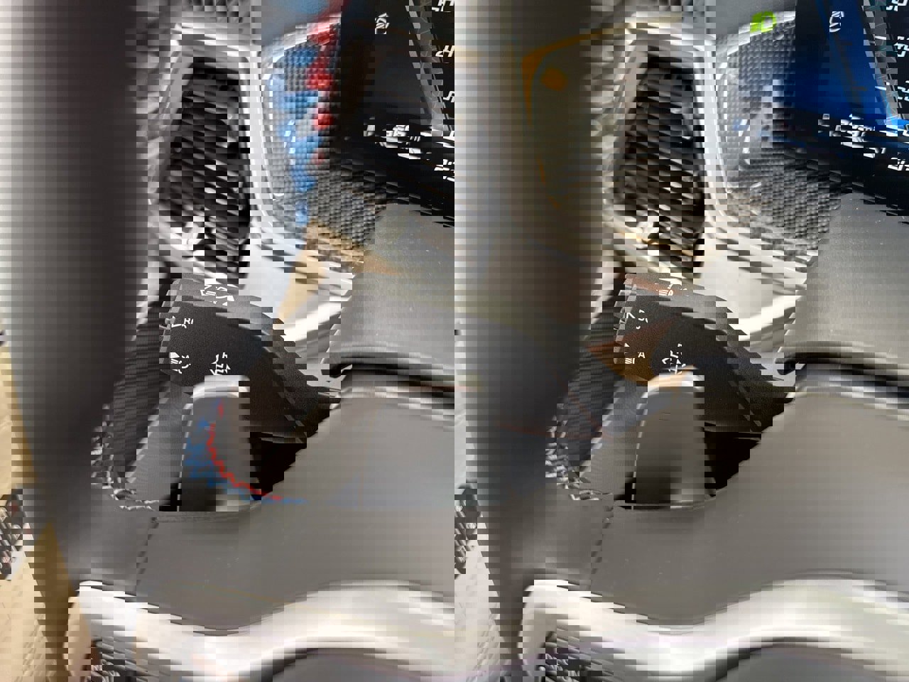 New 2026 BMW X7 M60i image 24