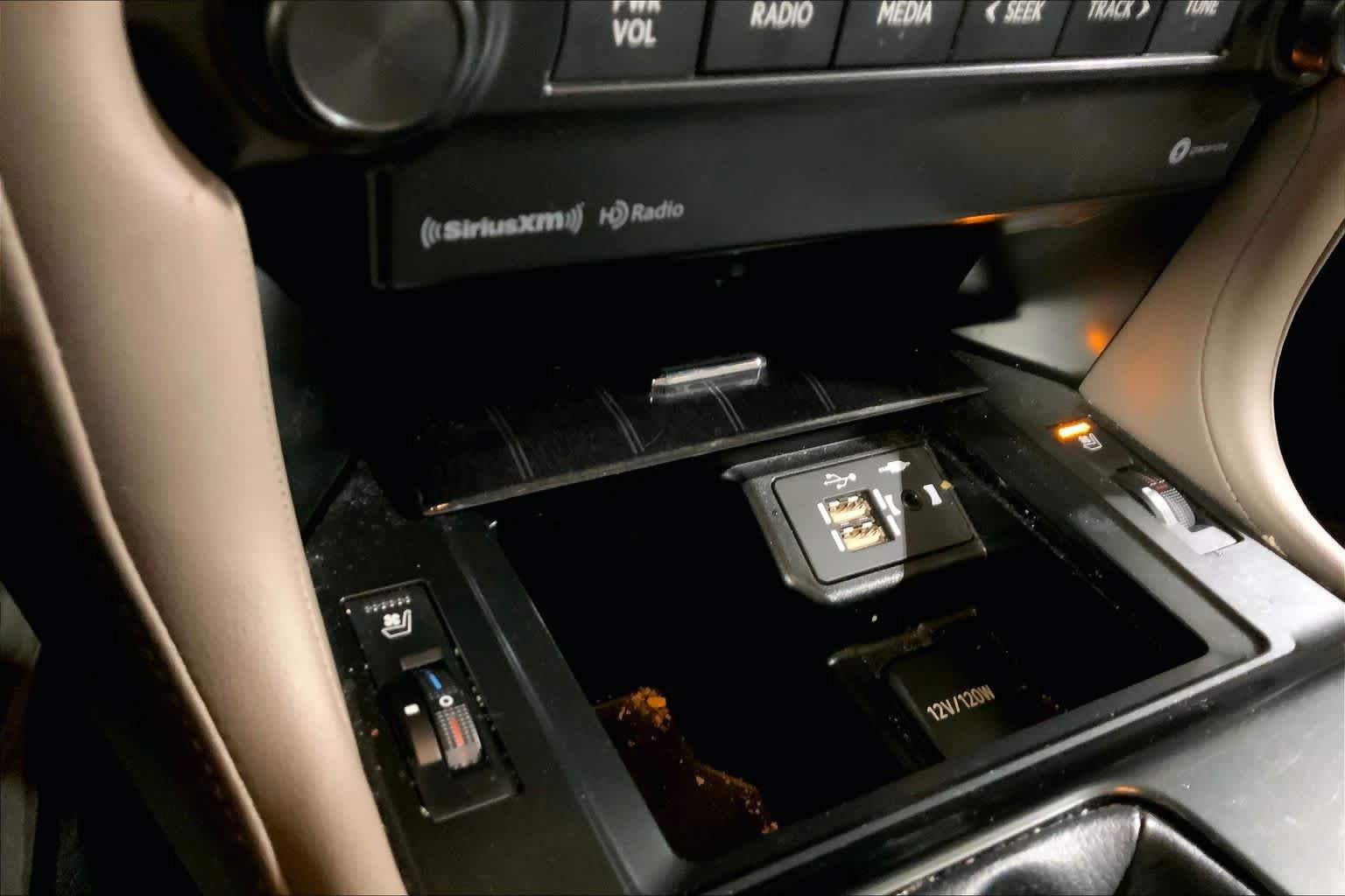 Certified 2023 Lexus GX 460 Premium w/ Premium Package AWD/4WD image 36