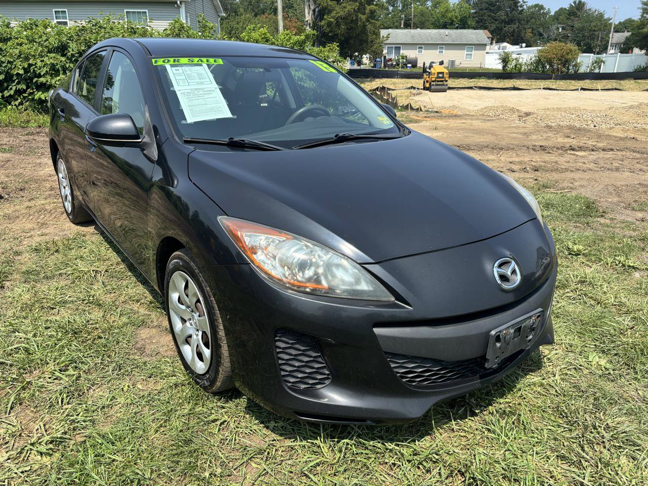 Used 2013 MAZDA MAZDA3 i SV FWD image 4