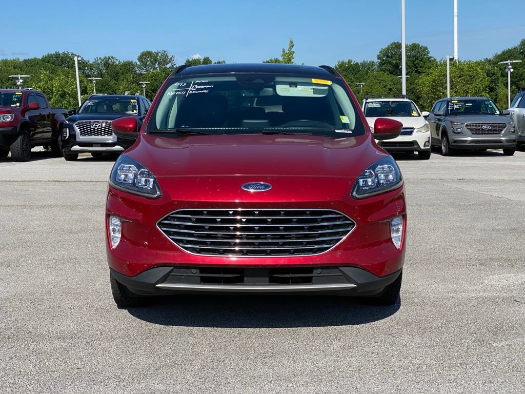 Used 2021 Ford Escape Titanium w/ Titanium Premium Package FWD image 2