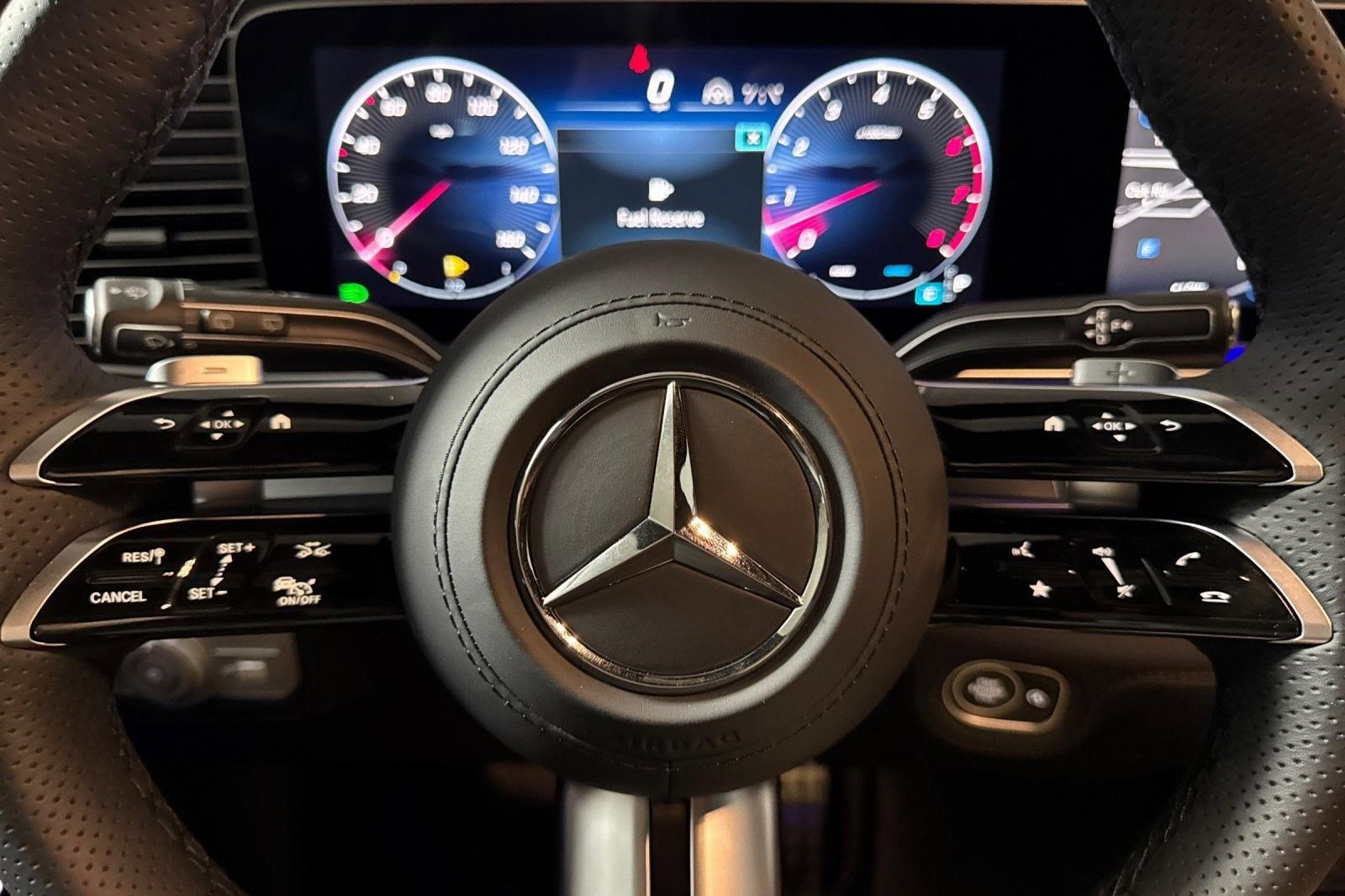 Certified 2025 Mercedes-Benz GLS 450 4MATIC image 15