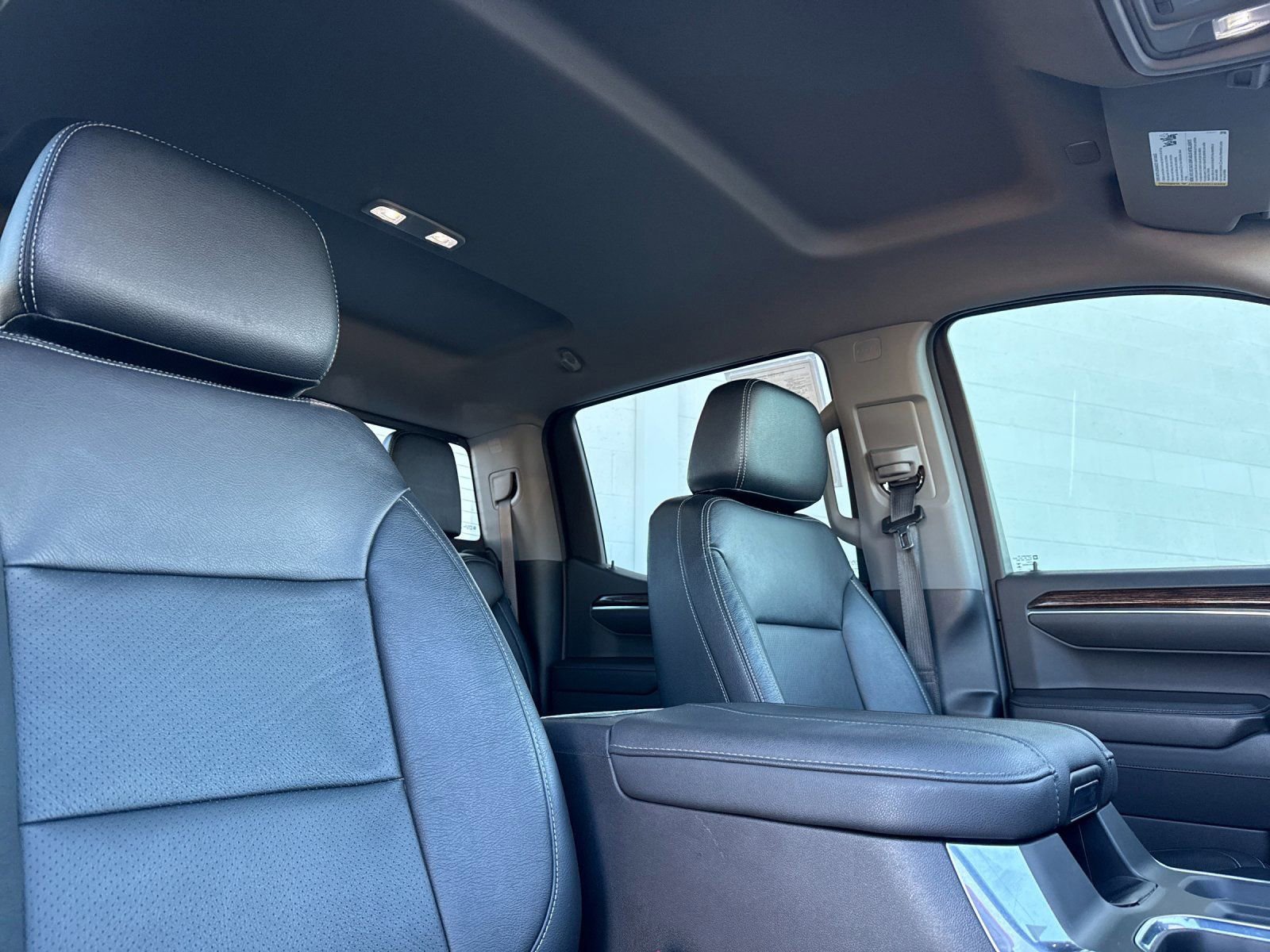 Used 2023 GMC Sierra 1500 Elevation w/ Preferred Package image 18