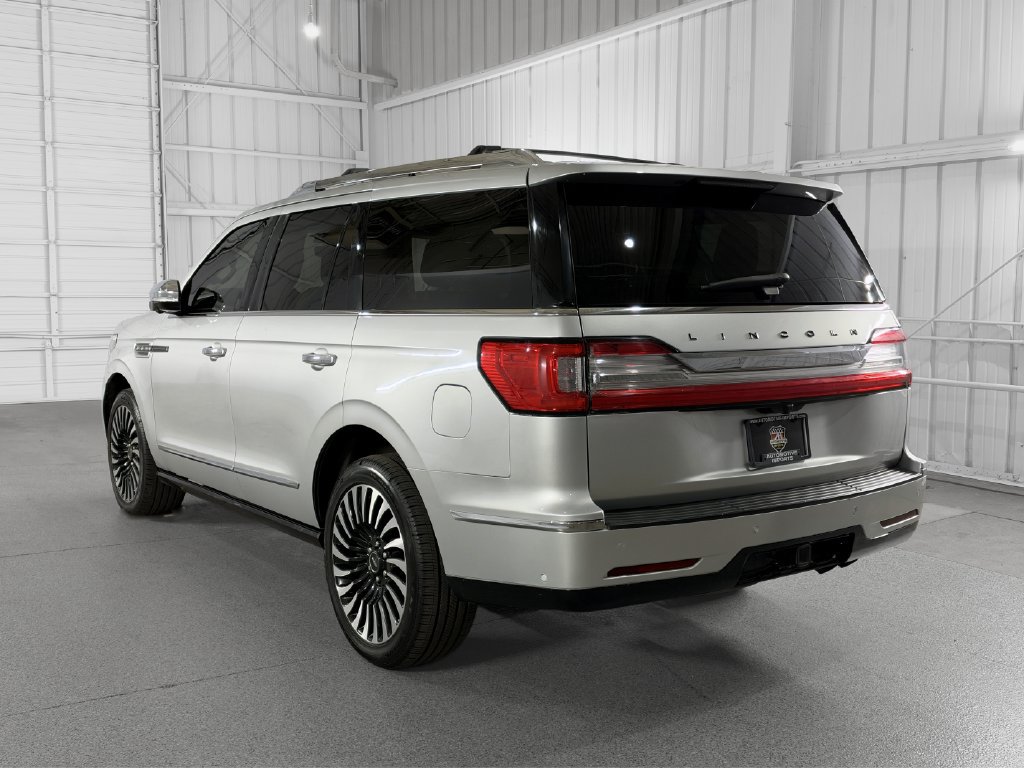 Used 2019 Lincoln Navigator Black Label w/ Cargo Package AWD/4WD image 11