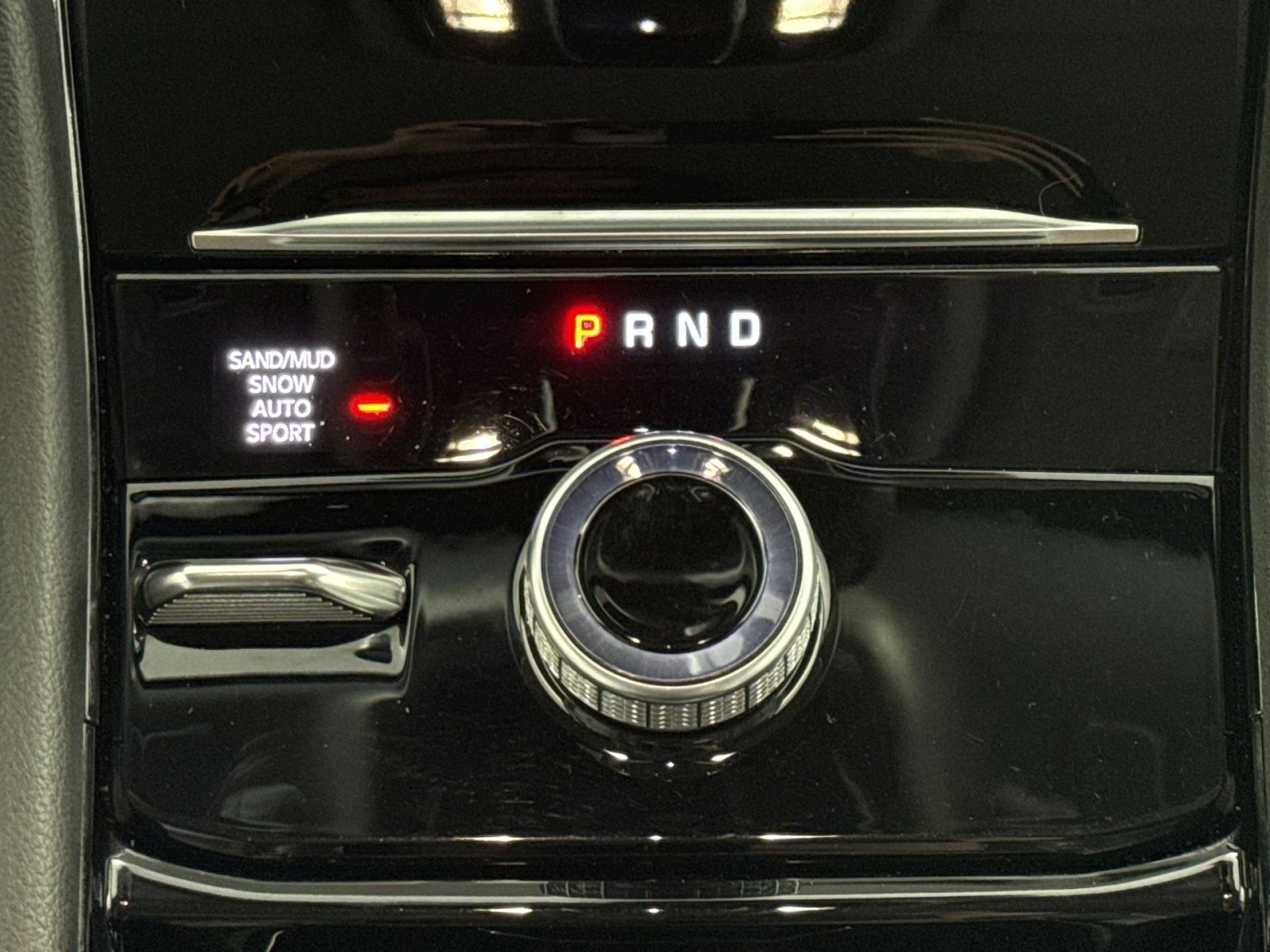 Used 2023 Jeep Grand Cherokee L Limited AWD/4WD image 22