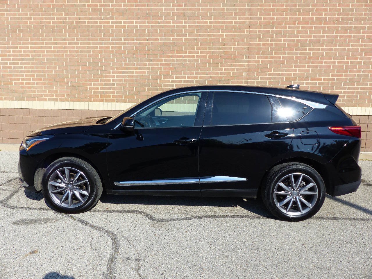 Used 2024 Acura RDX w/ Technology Package AWD/4WD image 5