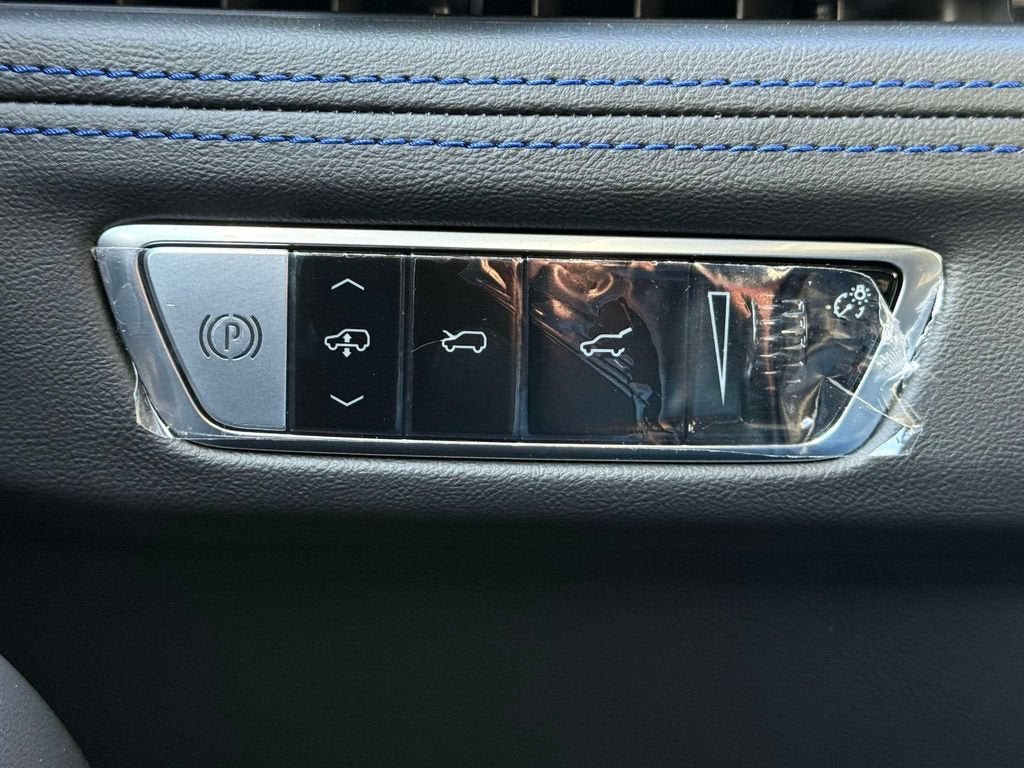 New 2025 Cadillac Escalade IQ Luxury 1 AWD/4WD image 21