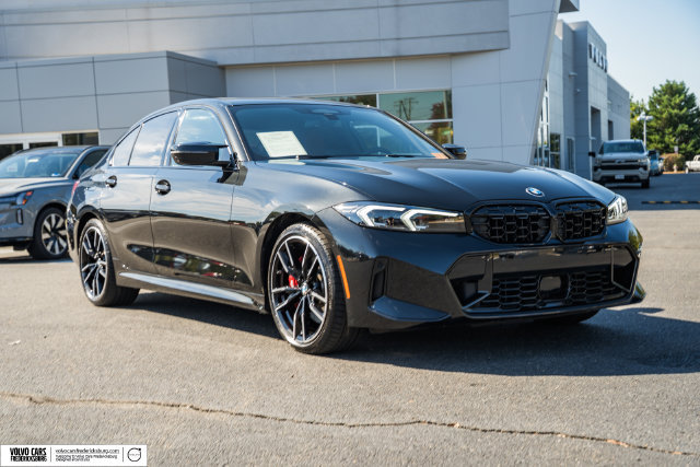 Used 2023 BMW M340i xDrive AWD/4WD image 1
