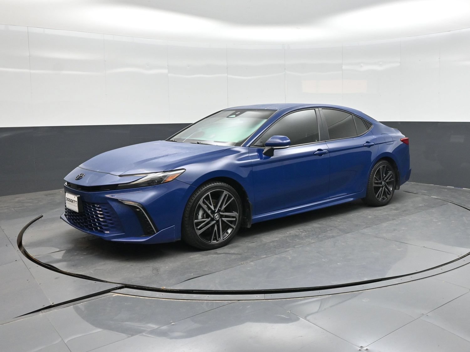 Used 2025 Toyota Camry XSE