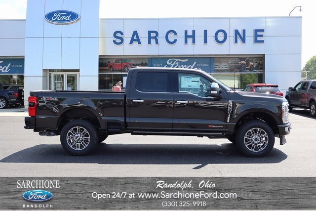 New 2025 Ford F250 Platinum w/ Platinum Plus Package