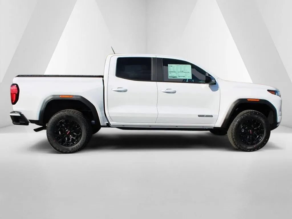 New 2026 GMC Canyon Elevation RWD image 8