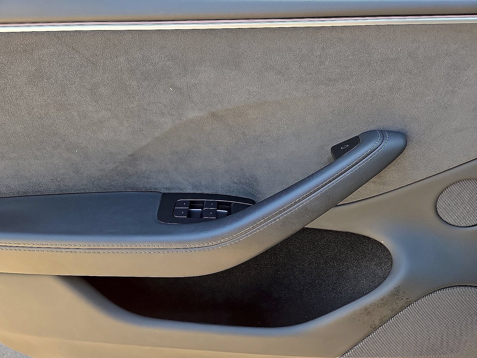Used 2025 Tesla Model 3 Long Range AWD/4WD image 21