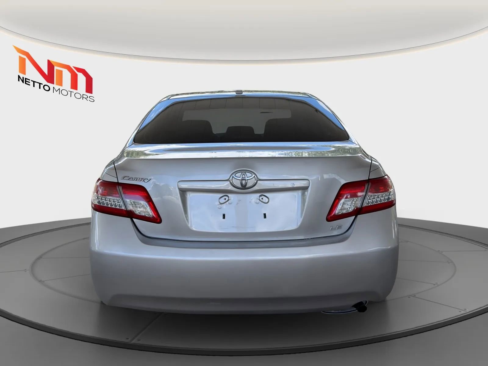 Used 2011 Toyota Camry LE w/ LE Extra-Value Pkg FWD image 4