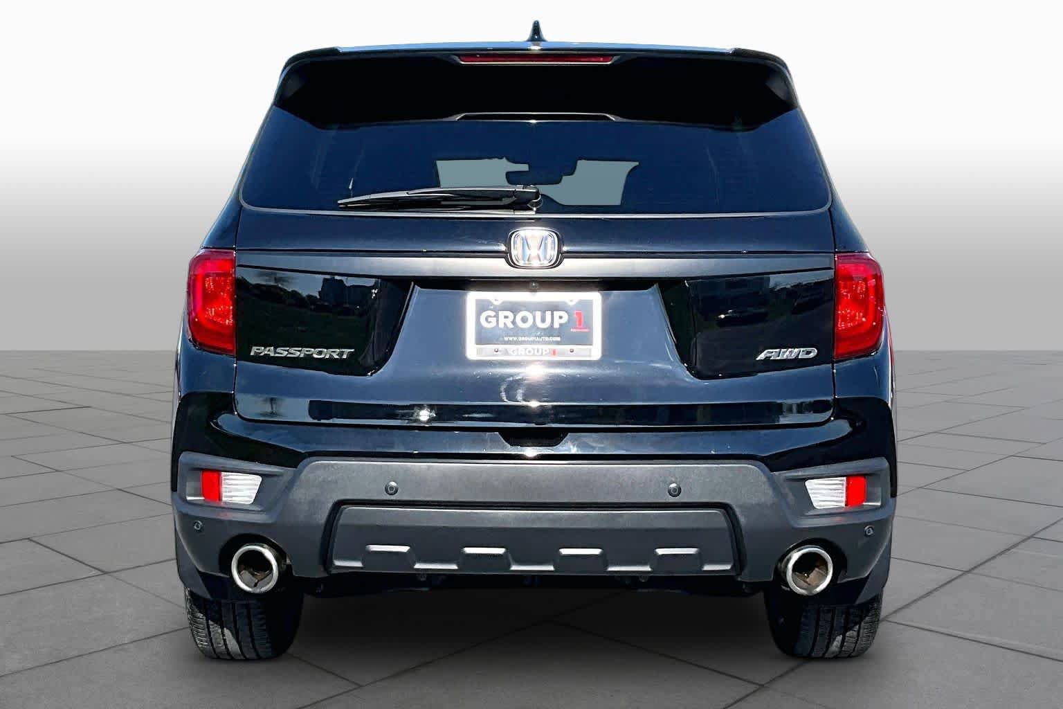 Used 2023 Honda Passport EX-L image 5