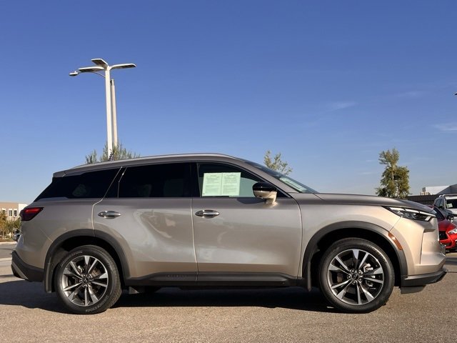 Certified 2024 INFINITI QX60 Luxe image 6