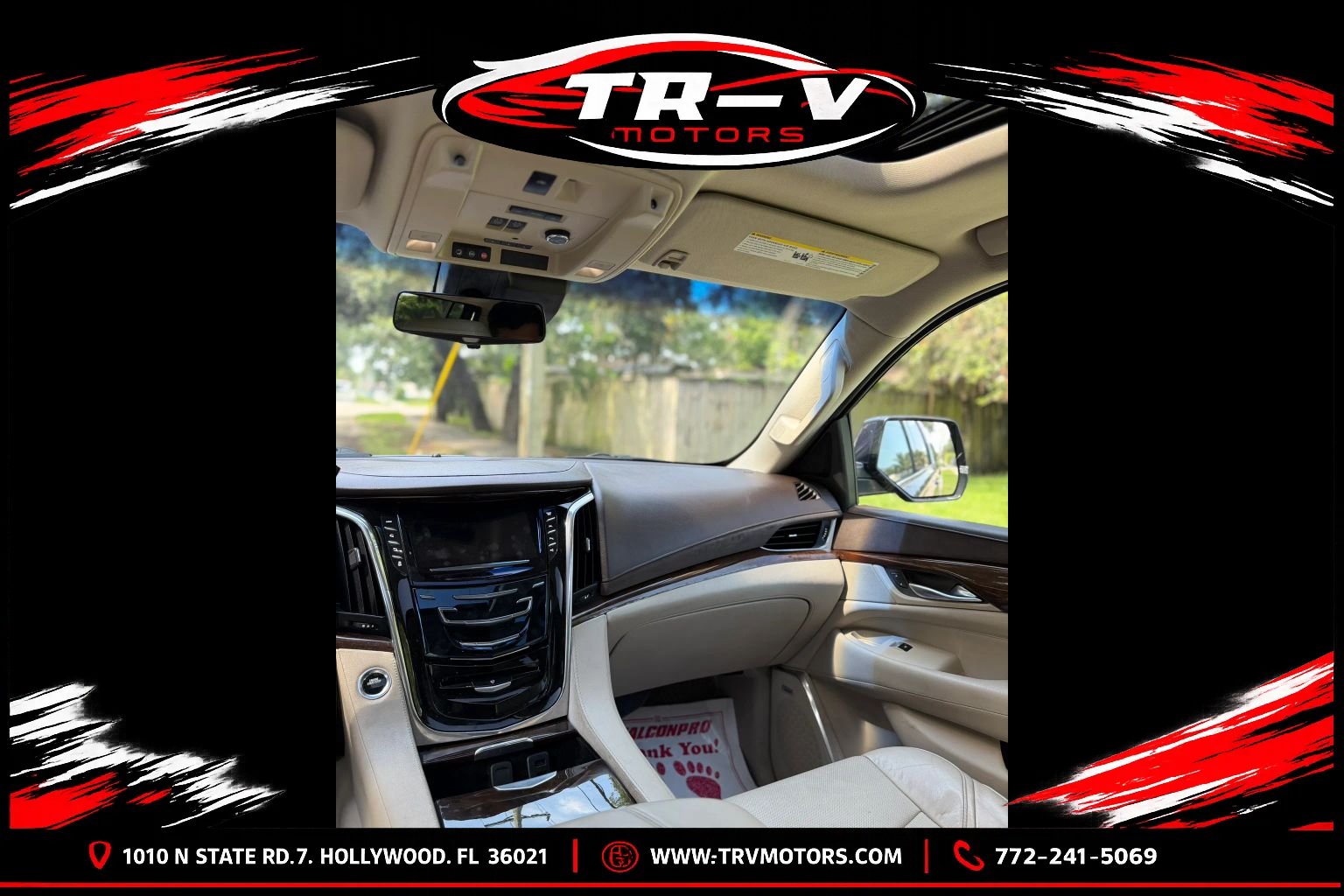 Used 2017 Cadillac Escalade ESV Luxury AWD/4WD image 5