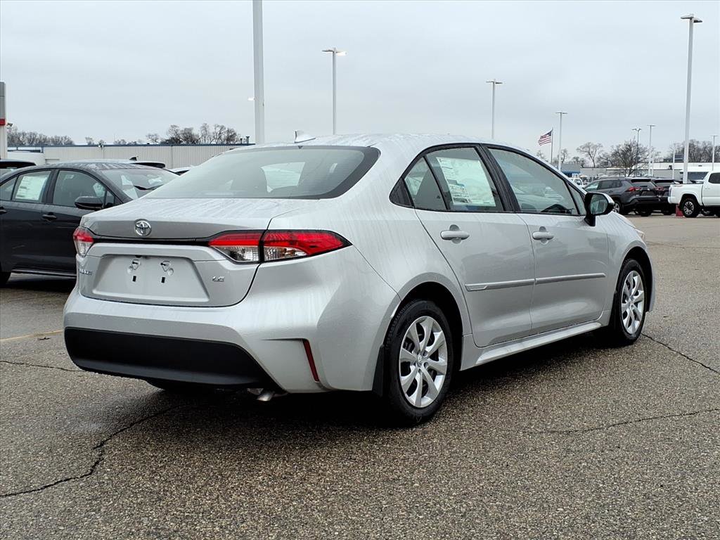 New 2026 Toyota Corolla LE image 2