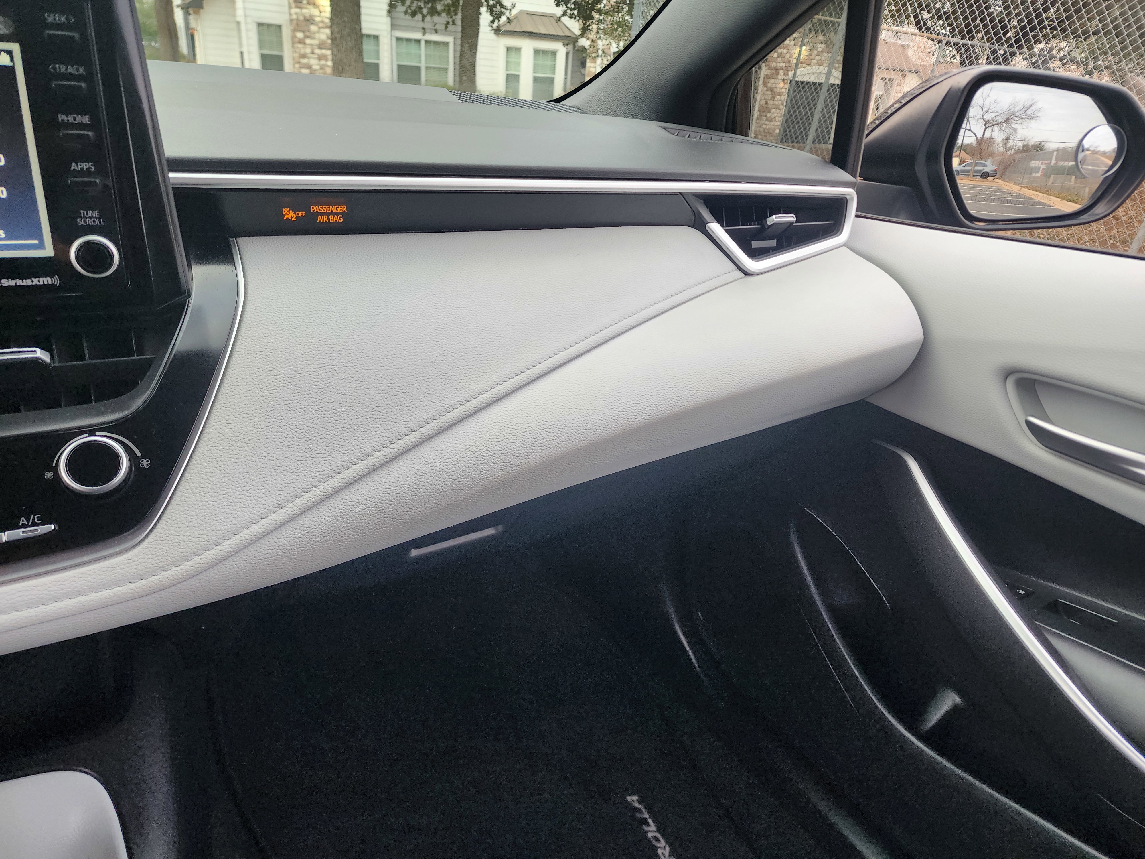 Used 2022 Toyota Corolla SE FWD image 28