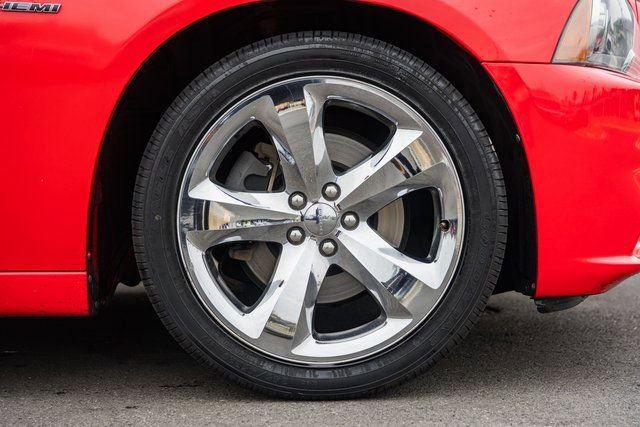Used 2014 Dodge Charger R/T w/ Wheels & Tunes Group image 24