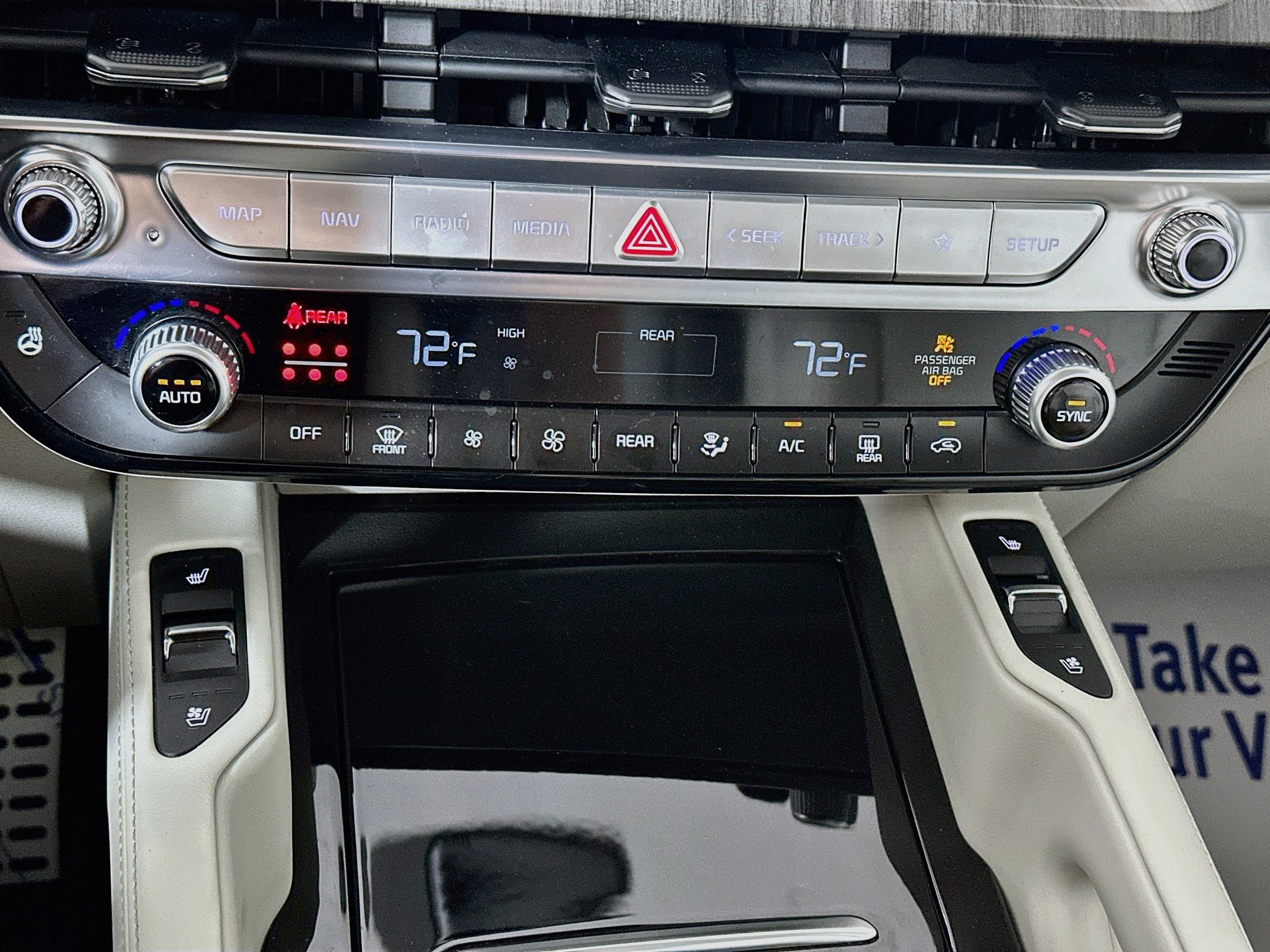 Used 2025 Kia Telluride SX AWD/4WD image 16