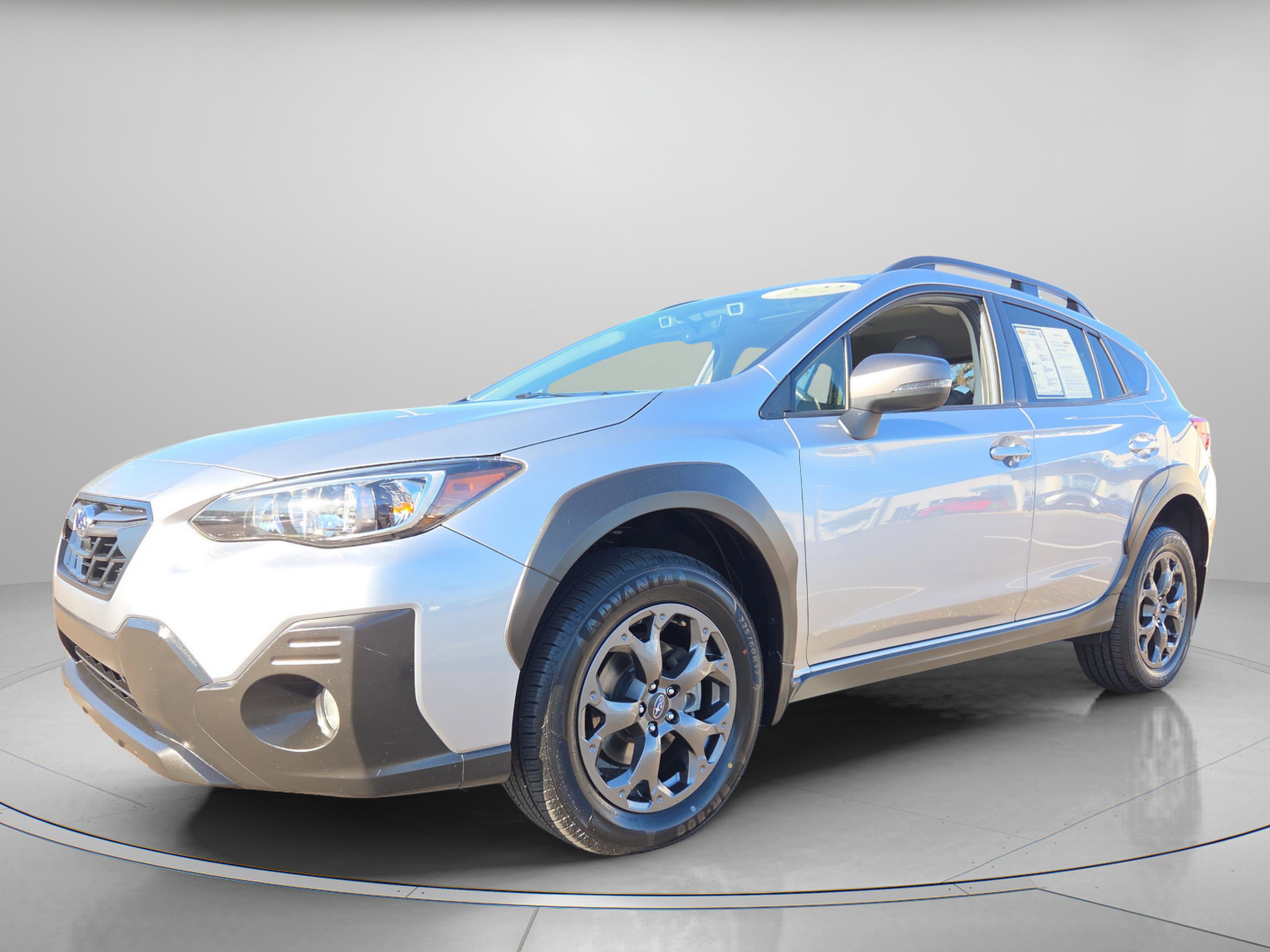 Used 2022 Subaru Crosstrek 2.5i Sport w/ Moonroof Package image 2