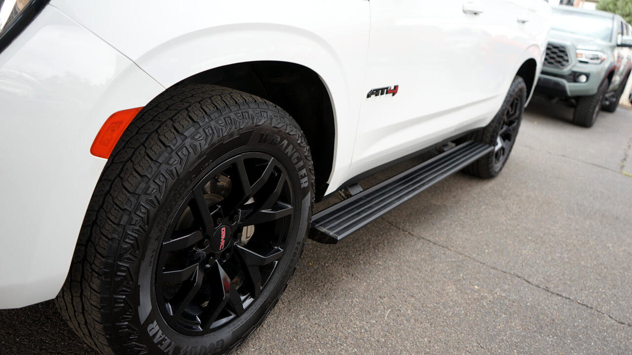 Used 2022 GMC Yukon AT4 image 10