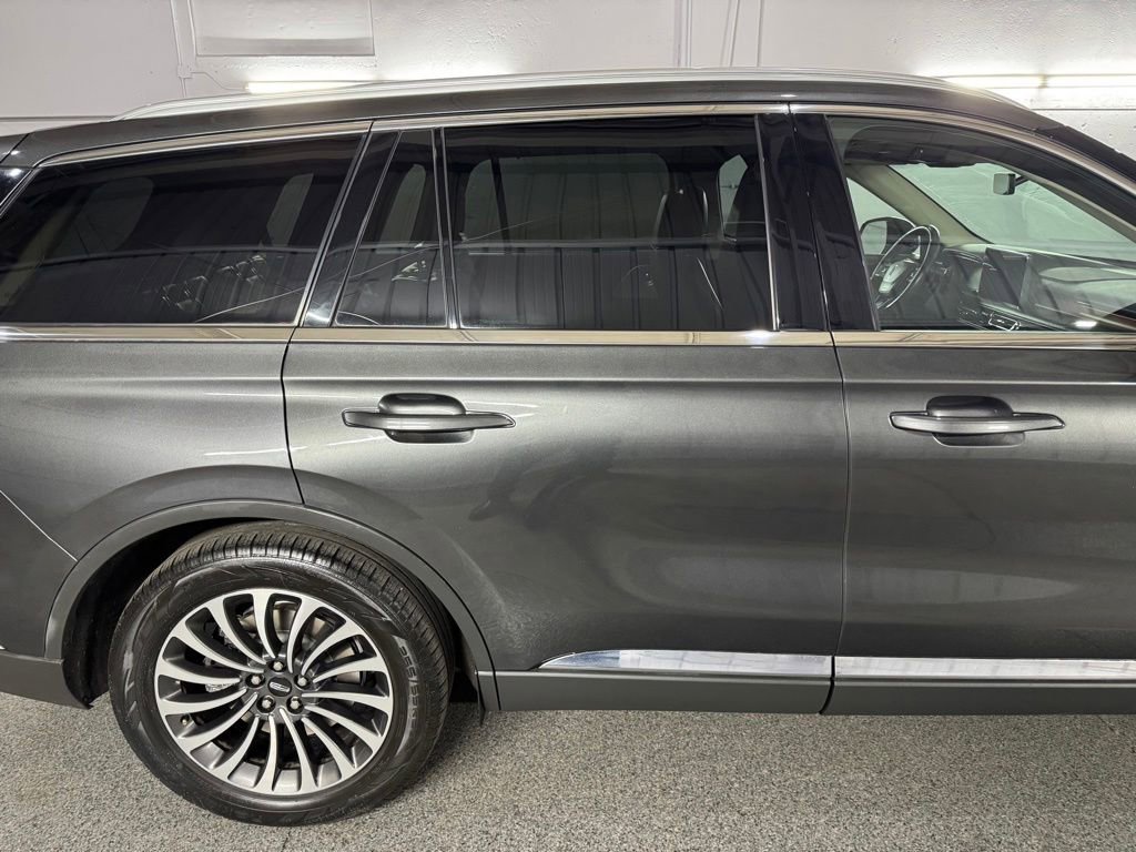 Used 2020 Lincoln Aviator Reserve w/ Equipment Group 201A AWD/4WD image 5