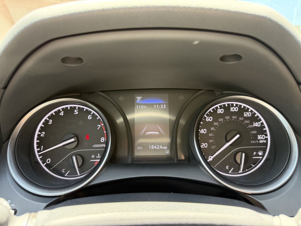 Used 2024 Toyota Camry SE FWD image 17