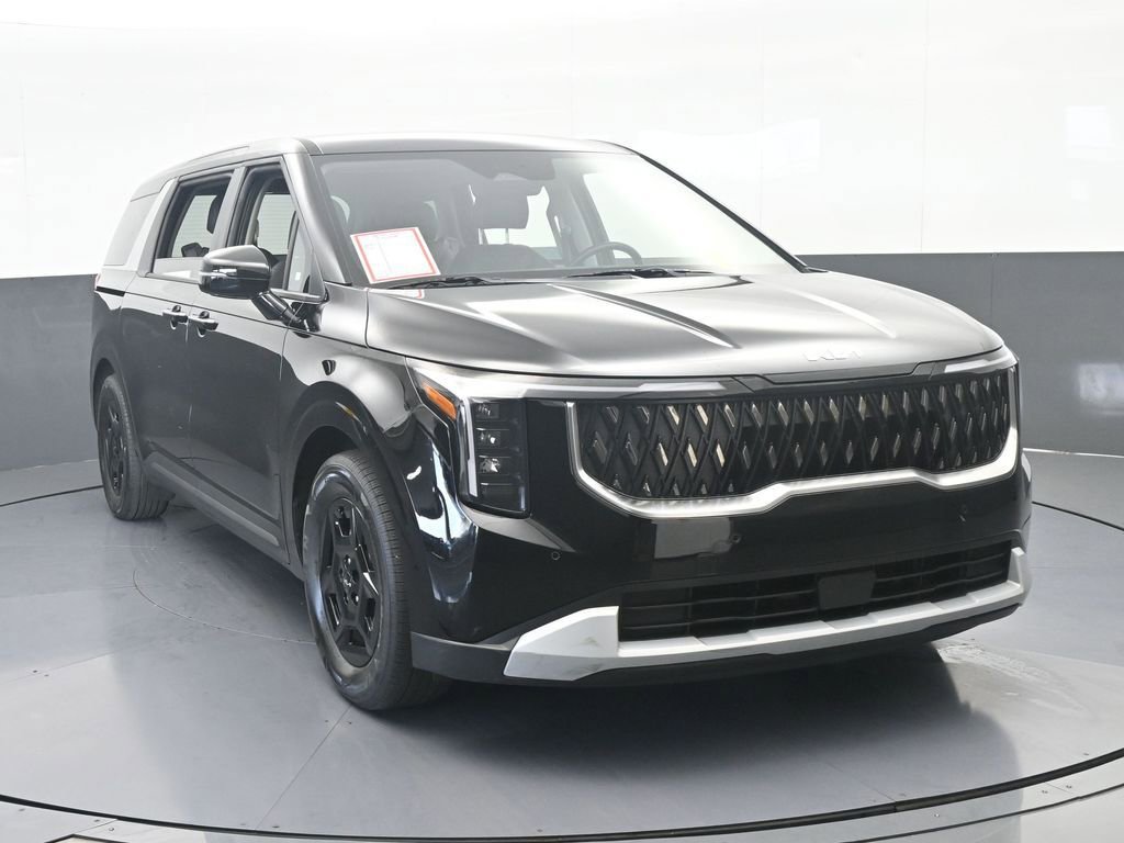 Used 2025 Kia Carnival image 9