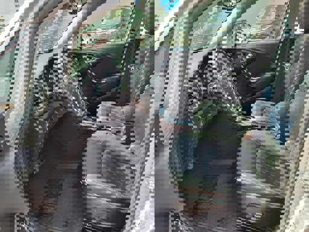 Used 2012 Buick Verano Leather FWD image 11