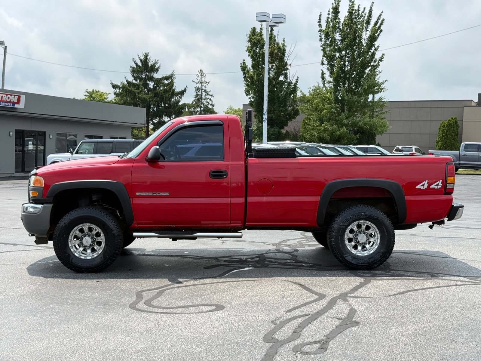 Used 2006 GMC Sierra 2500 W/T w/ Snow Plow Prep Package AWD/4WD image 7