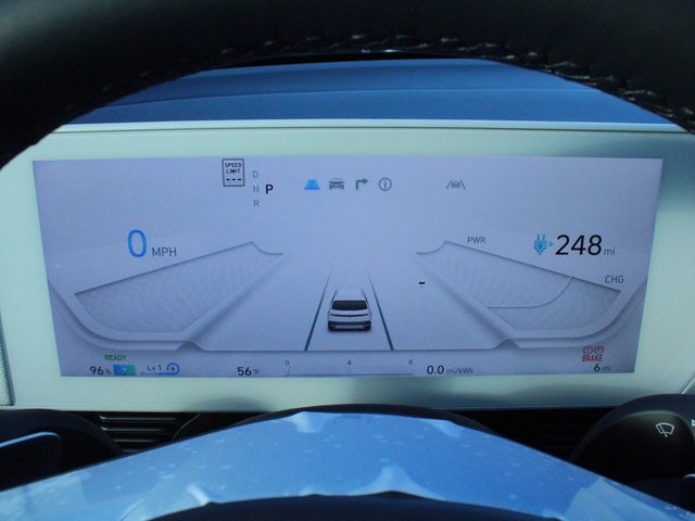 New 2024 Hyundai Ioniq 5 SEL image 32