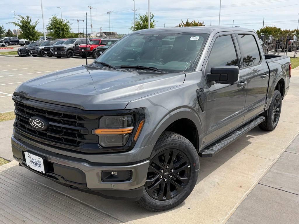 New 2026 Ford F150 XLT w/ Equipment Group 302A MID image 4