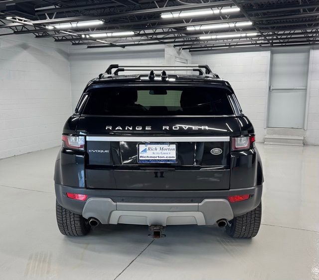 Used 2018 Land Rover Range Rover Evoque HSE image 4