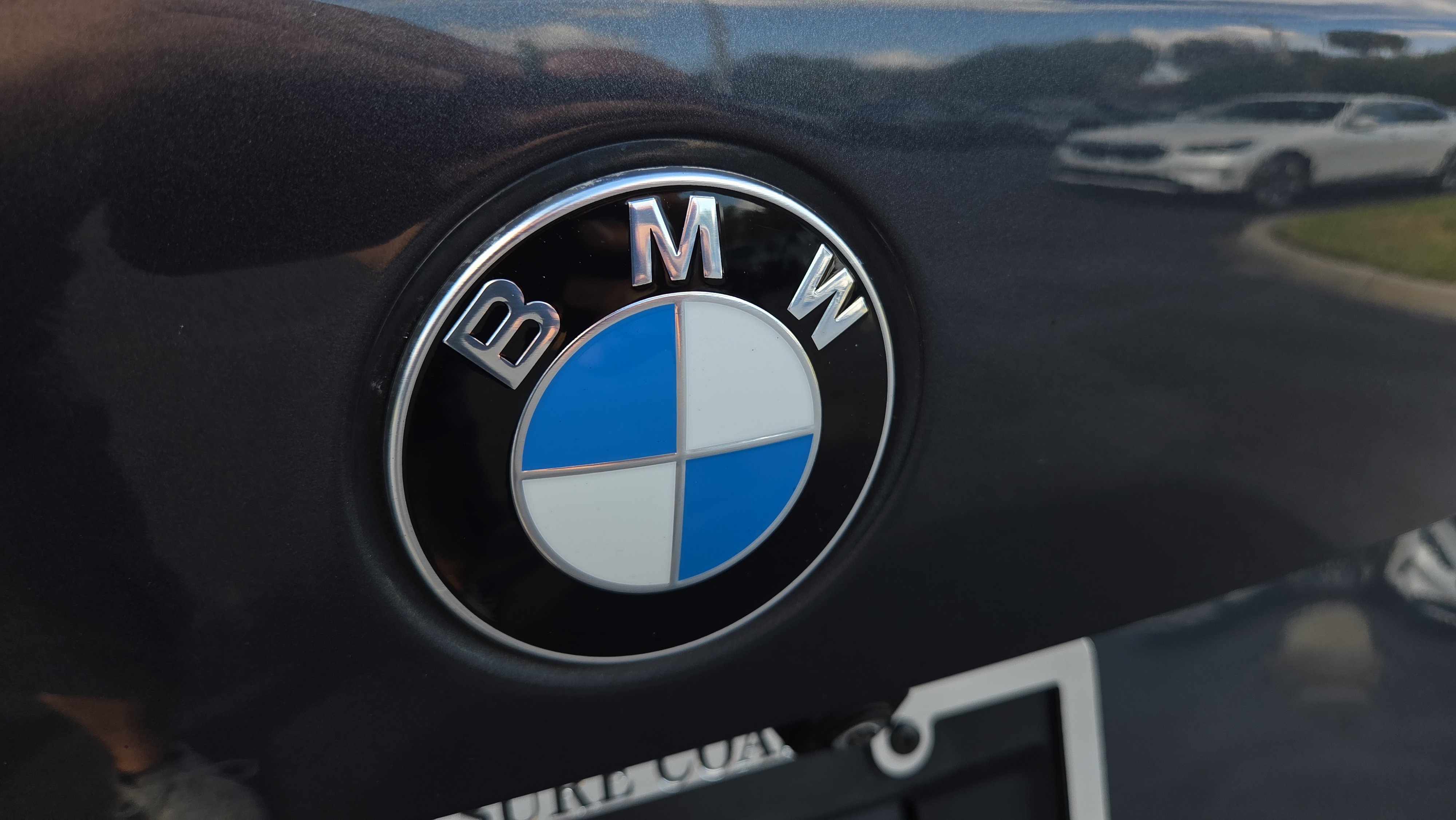 Used 2022 BMW X5 M50i image 17