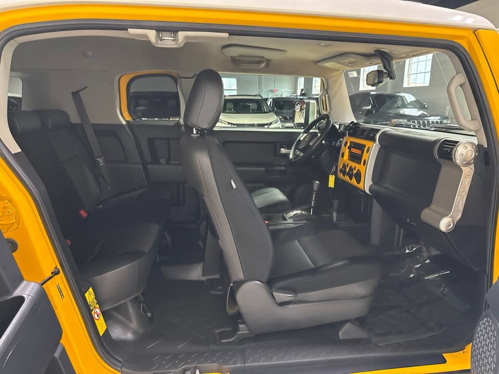 Used 2009 Toyota FJ Cruiser 4WD w/ Convenience Pkg image 27