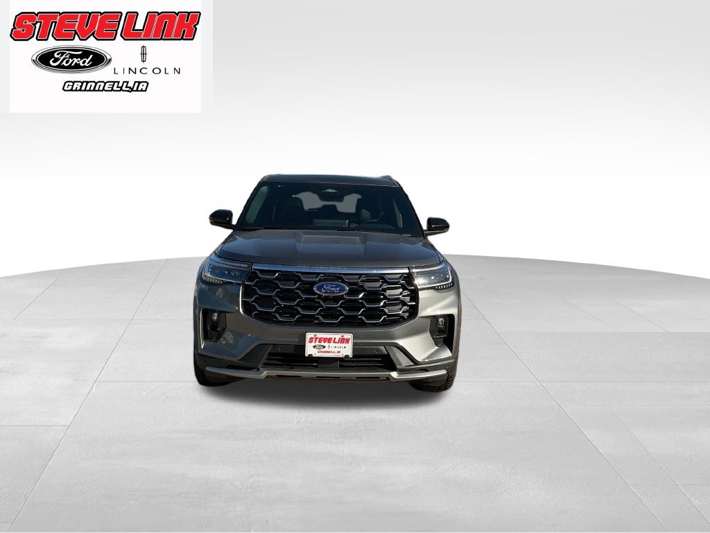 New 2026 Ford Explorer Platinum AWD/4WD image 2