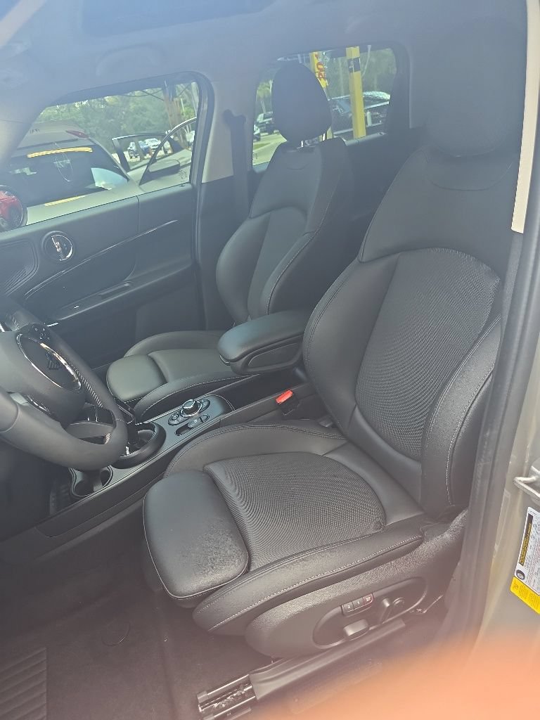 Used 2024 MINI Cooper Countryman S w/ Premium Package FWD image 19