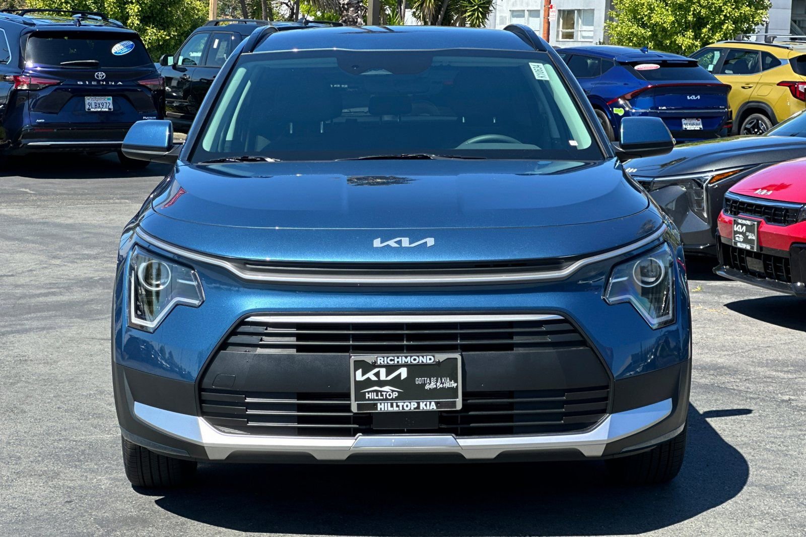 New 2026 Kia Niro EX FWD image 9