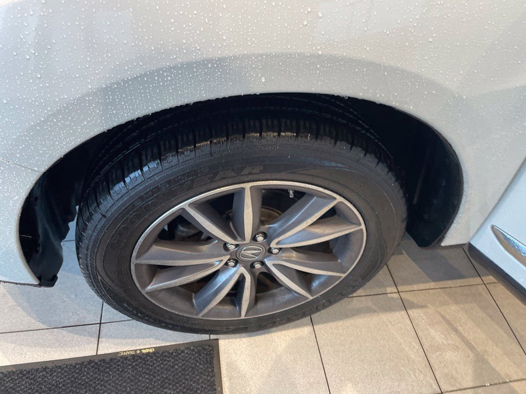 Used 2020 Acura RDX w/ Technology Package AWD/4WD image 2