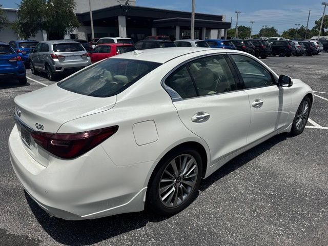 Used 2024 INFINITI Q50 Luxe w/ Cargo Package RWD image 4