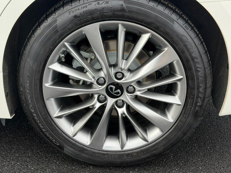 Used 2023 INFINITI Q50 Luxe AWD/4WD image 8