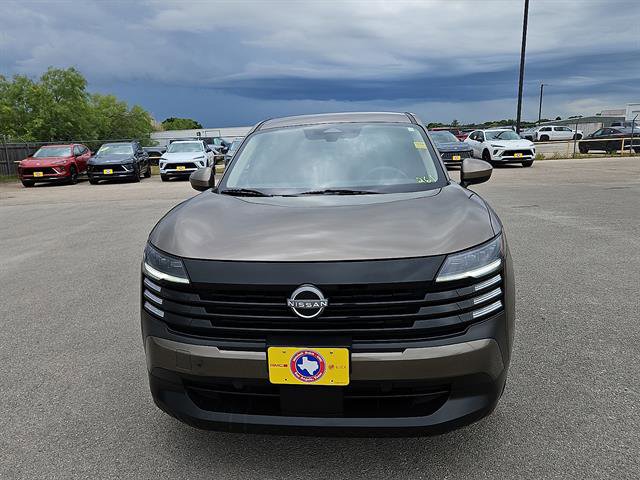 Used 2025 Nissan Kicks SV FWD image 8