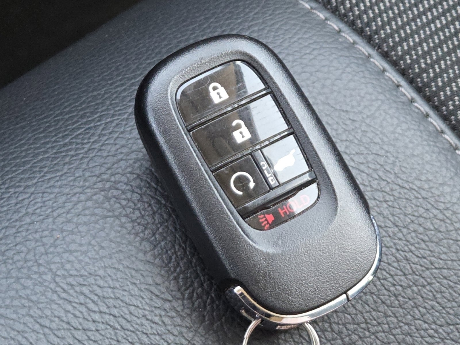 Used 2023 Honda Pilot Touring image 37