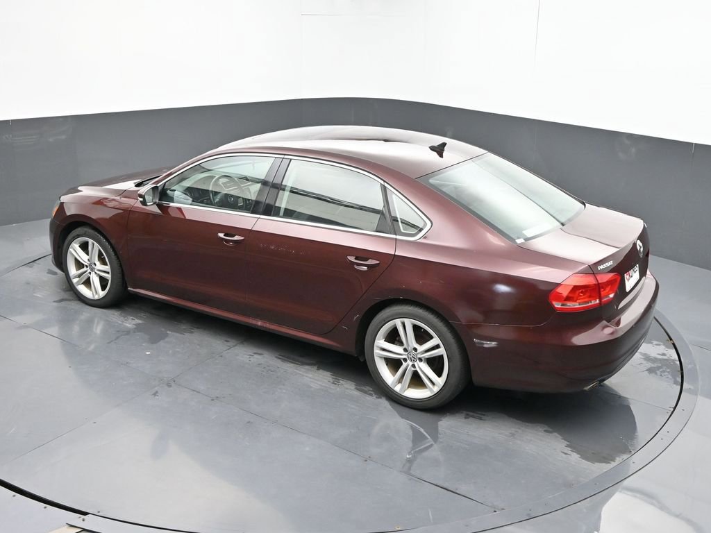 Used 2014 Volkswagen Passat TDI SE FWD image 30