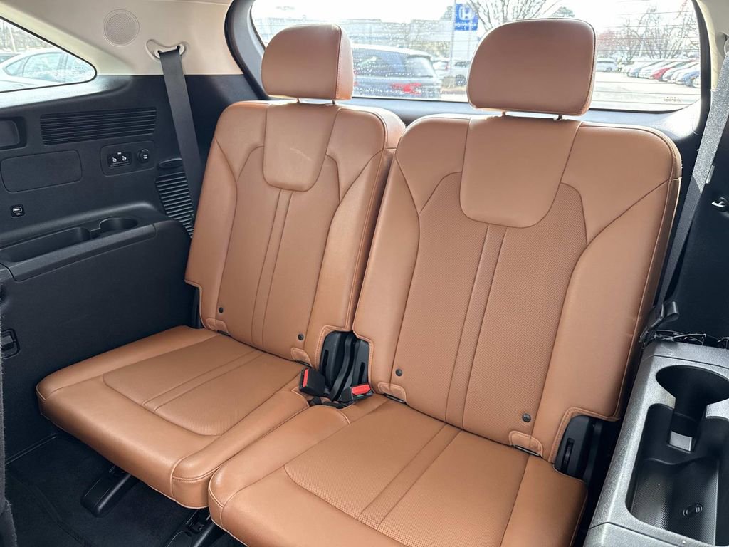 Used 2023 Kia Sorento SX Prestige AWD/4WD image 21