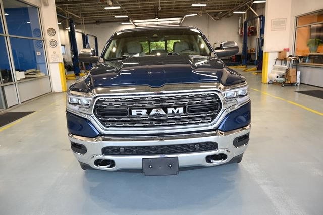 Used 2023 RAM 1500 Limited AWD/4WD image 2