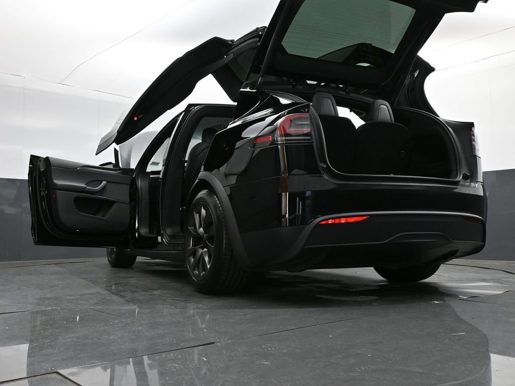 Used 2023 Tesla Model X Plaid image 45